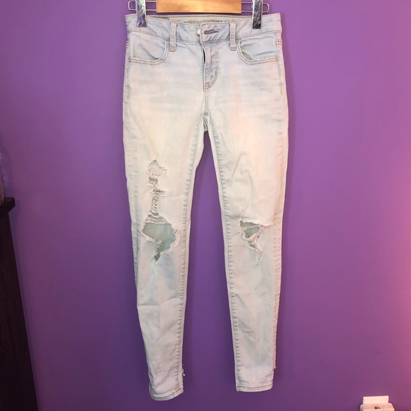 American Eagle ripped jeans - Picture 1 of 2